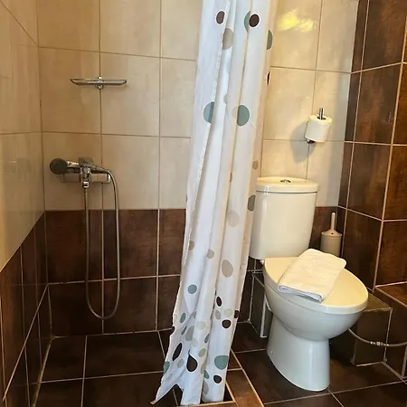 Lägenhetshotell Eleni Skála Marión