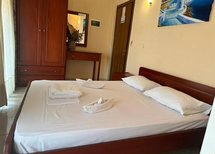 Apart Otel Eleni Skála Marión